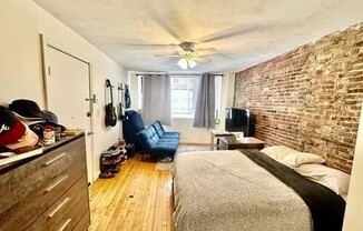 11 Charter St.