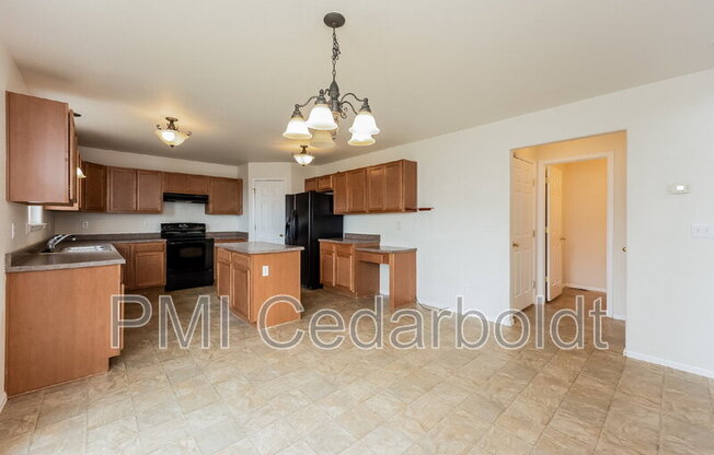 7455 Willow Pines Pl