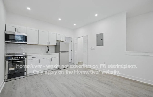 806 N 46 ST