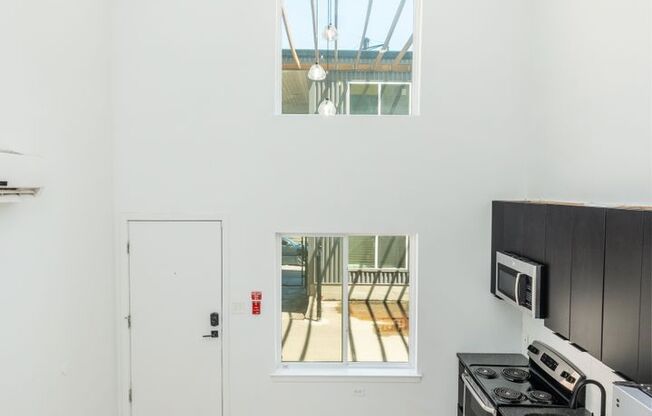 2 beds, 2 baths, 1,000 sqft, $1,627, Unit 27