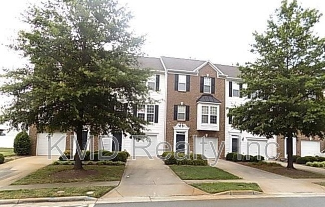 940 TIGER LN