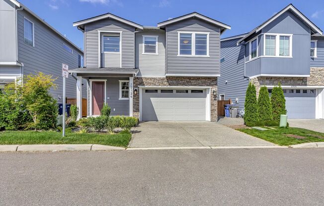 Charming Modern Home in Bothell's Grove North Community