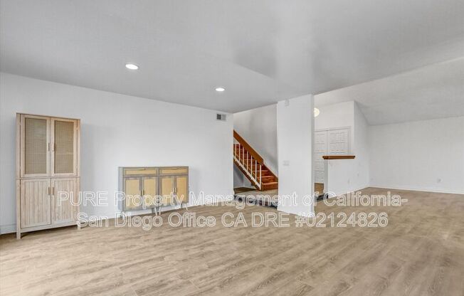 9018 OUTINDA ST