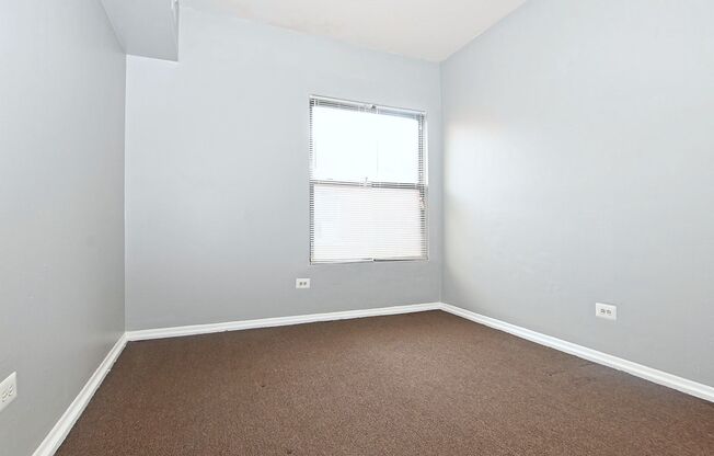 2 beds, 1 bath, 525 sqft, $1,485, Unit 4246 - 1E