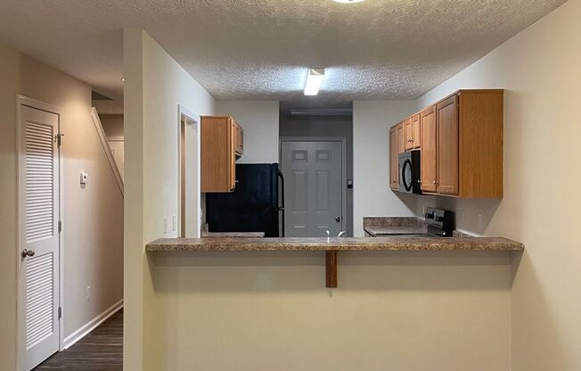 2 beds, 1.5 baths, 1,000 sqft, $985, Unit 407G