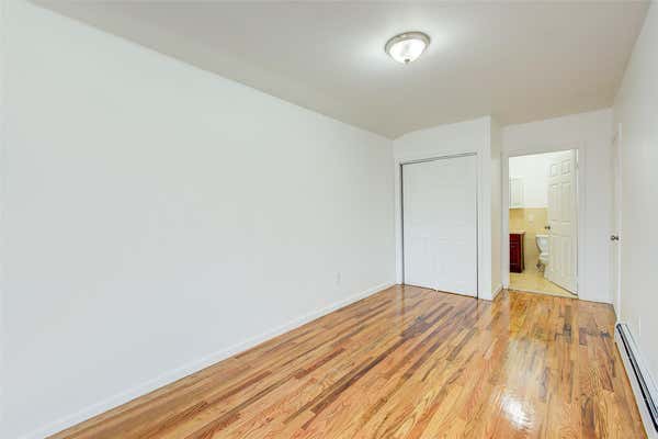 162 15 46 AVE