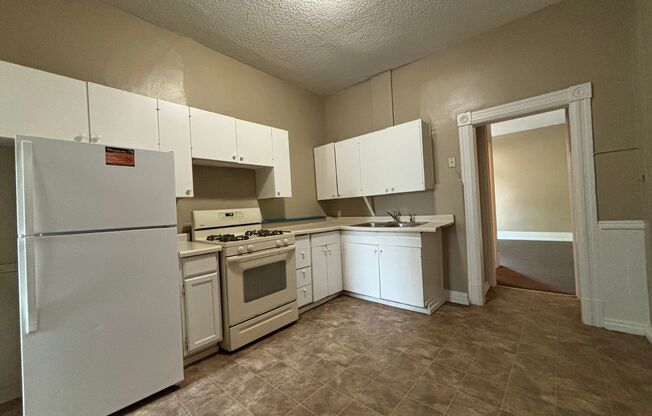 1 bed, 1 bath, 630 sqft, $960