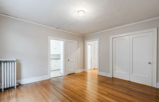 Studio, 1 bath, 400 sqft, $1,350, Unit 01 - 317