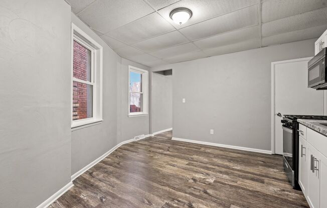 Recently Renovated 2bd / 1ba Townhouse on LaPlace Street