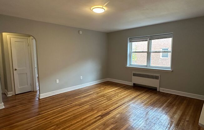 One bed- East Lansdowne