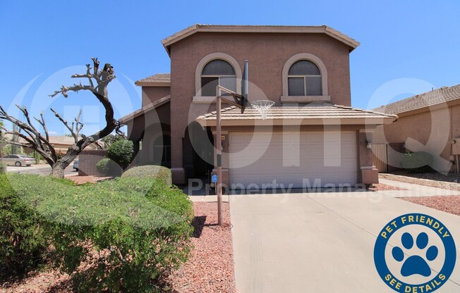 4604 E PRICKLY PEAR Trail