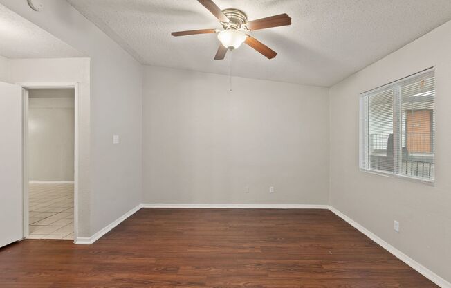 1 bed, 1 bath, 653 sqft, $699