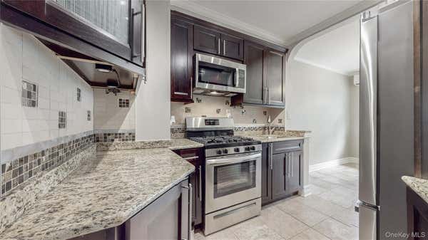 67 04 SELFRIDGE SAINT 2