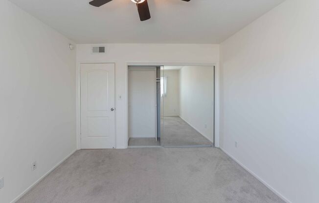 2 beds, 2 baths, 1,000 sqft, $2,900, Unit 106