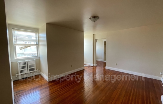 192 LARK ST
