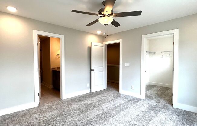 3 beds, 2.5 baths, 1,518 sqft, $1,995, Unit 720 Hollie Way