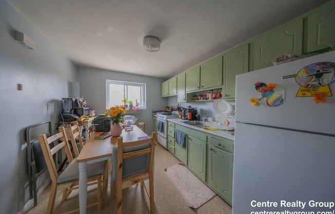 14 BRYON RD