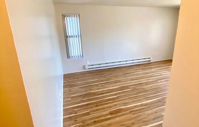 Admirals Apartments