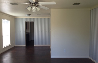 3 beds, 2 baths, $1,495