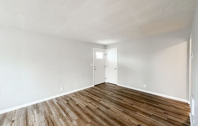 1 bed, 1 bath, 720 sqft, $1,000, Unit SC875