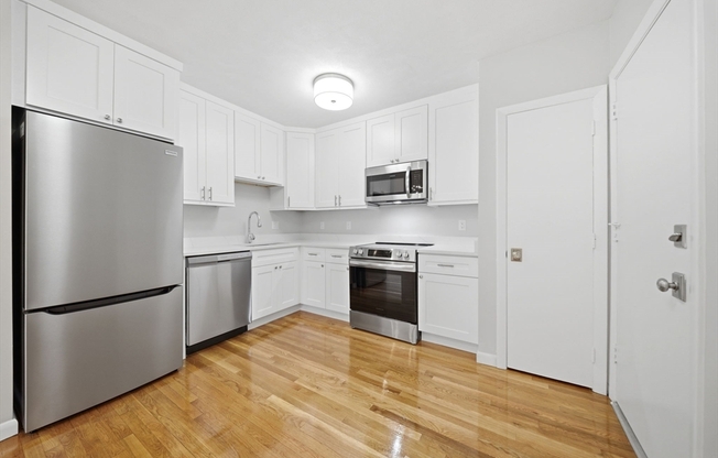 11 SCHUBERT ST