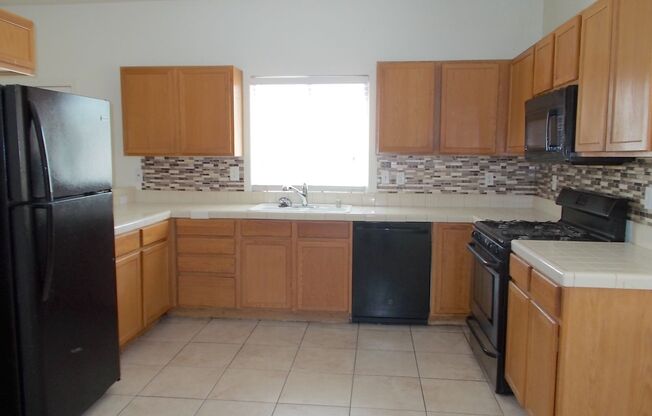 Beautiful 2 Story Home in Northwest!