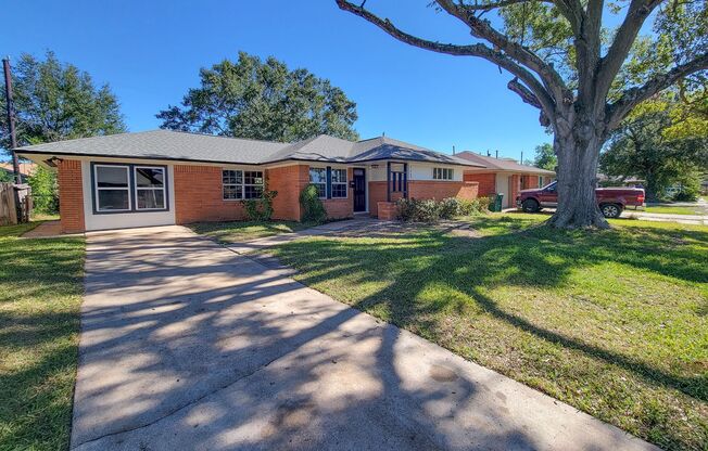 BEAUTIFUL REMODELED BRICK 4 BEDROOCK 2 BATH LEASE HOME IN PASADENA, TEXAS. BRAND NEW PEX PLUMBLING THROUGHOUT, GRANITE IN THE KITCHEN AND NEW STAINLESS STEEL APPLIANCES, STOVE, DISHWASHER, MICROWAVE, VENTHOOD.  BRAND NEW BATHROOM TUBS AND VANITIES.  COME