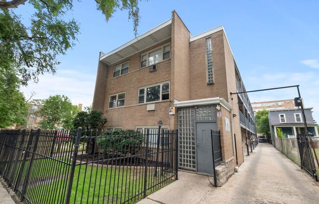 7635 S. Coles Avenue