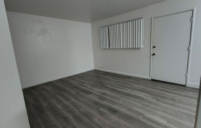 1560 Fairmont Manor Apartments