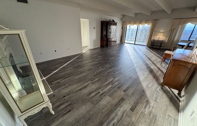 Great Candlewyck condo with and amazing view and lifestyle that can't be beat