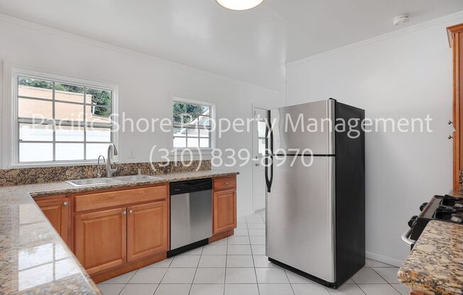 3 beds, 2 baths, $5,195