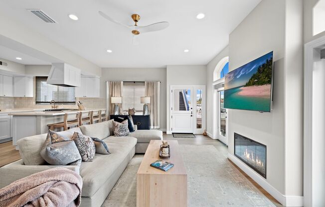 Weekly Vacation Rental on Balboa Peninsula