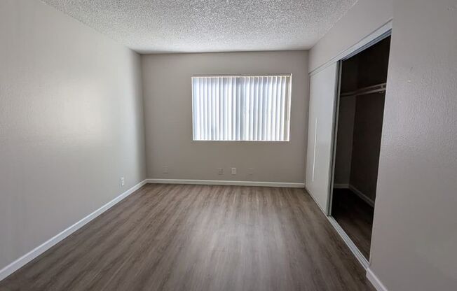 1 bed, 1 bath, 576 sqft, $1,250, Unit Unit 239