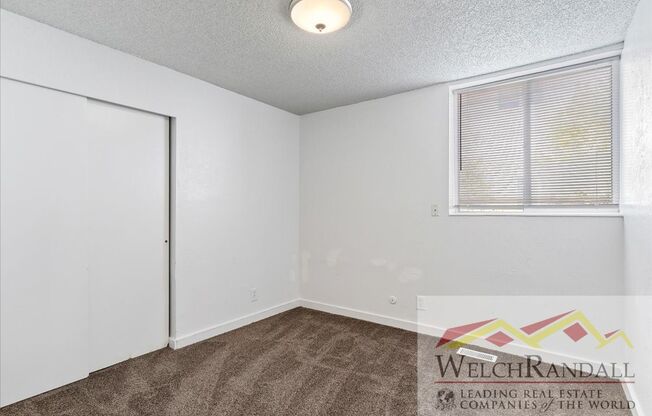 2 beds, 1 bath, 850 sqft, $1,250, Unit 1054