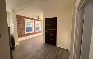 1 bed, 1 bath, $1,595, Unit 302