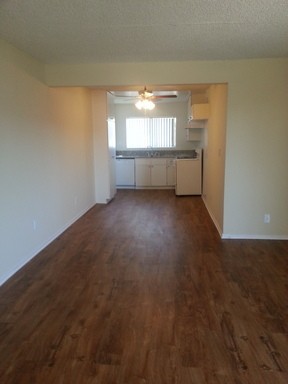 1 bed, 1 bath, $1,800, Unit 104