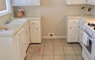 2 beds, 1 bath, $1,800