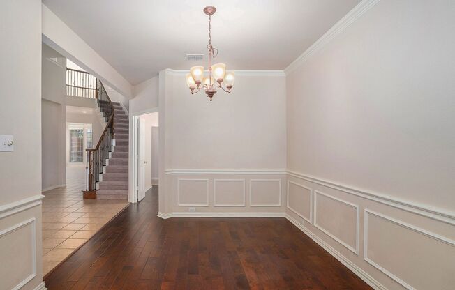 Beautifully Crafted 5 Bedroom 4 Bath in Flower Mound!