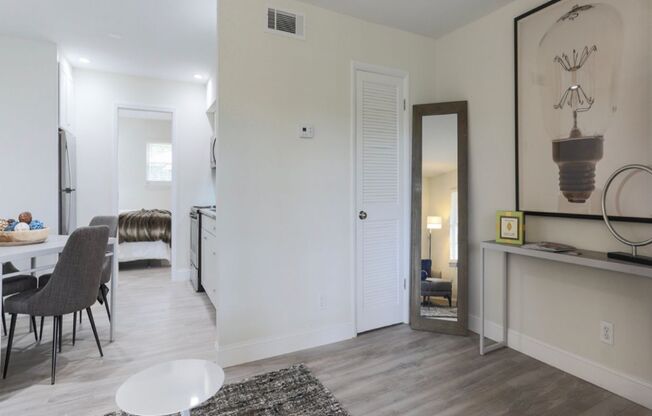 Cozy 1bd / 1 bath located minutes from Duke and in the heart of Downtown Durham