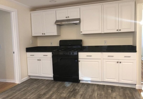 58 60 BRACKENBURY ST