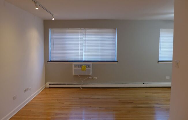 1 bed, 1 bath, 645 sqft, $1,595, Unit 316