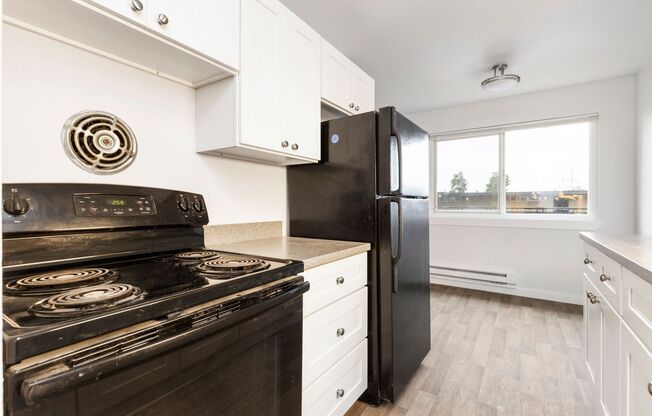 1 bed, 1 bath, 624 sqft, $1,895, Unit 305