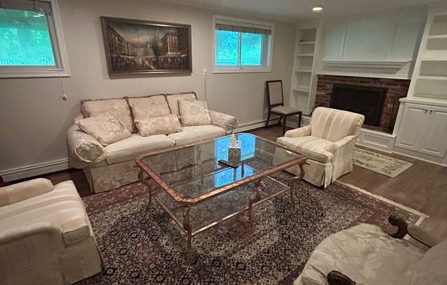 Fully furnished 1 + 1 basement unit / sep entrance - all utilities included