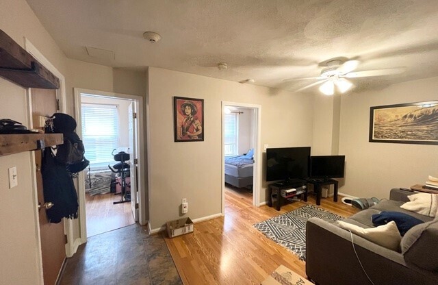 2 BALDWIN PL