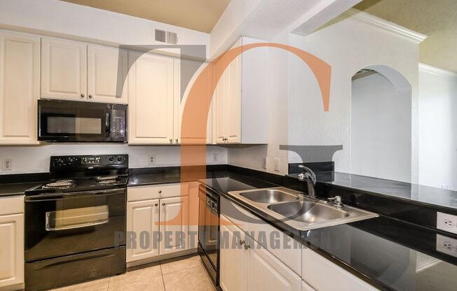2/2 Condo in the Gated Community of Villa Medici with Detached Garage!