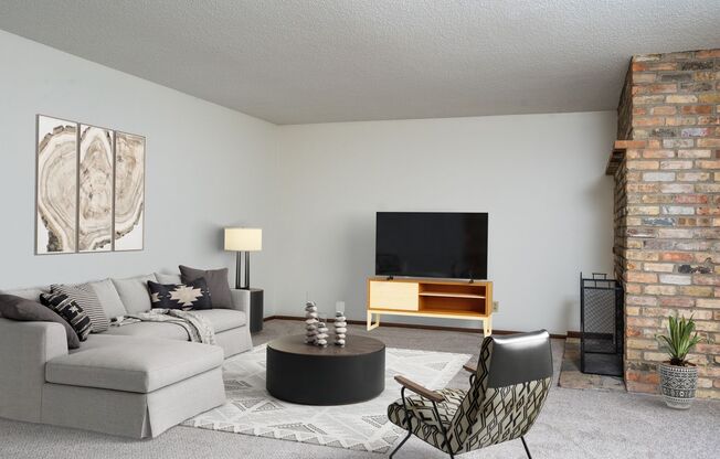 1 bed, 1 bath, 900 sqft, $1,295, Unit 46-306