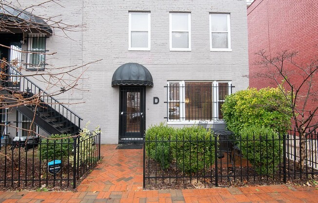 1708 9 ST NW