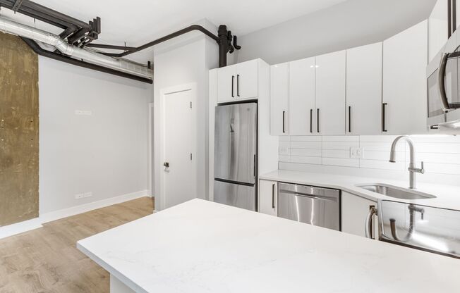 1 bed, 1 bath, 338 sqft, $1,700, Unit 108