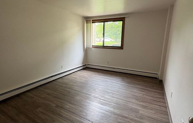 1 bed, 1 bath, 651 sqft, $1,099, Unit 7638 - 1