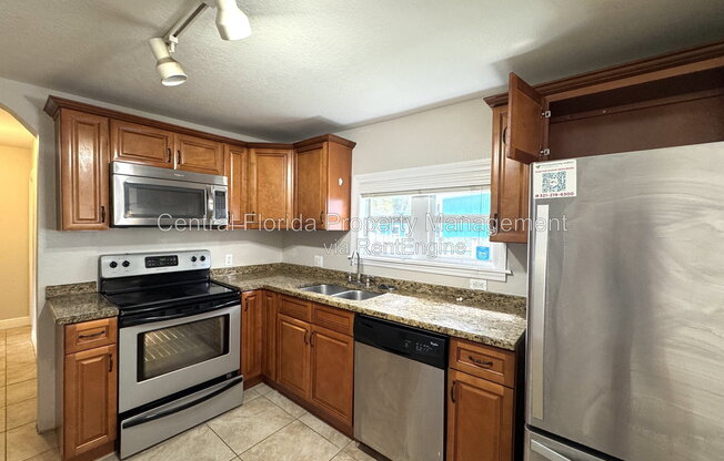 3 beds, 2 baths, 1,122 sqft, $1,699